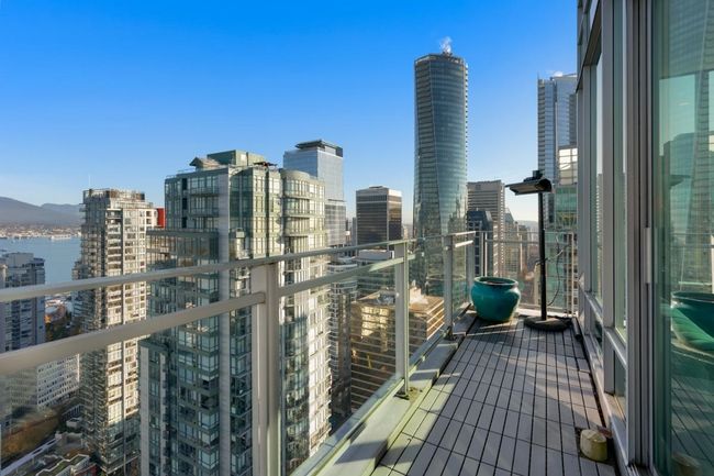 ph6 - 1288 W Georgia Street, Condo with 2 bedrooms, 2 bathrooms and 1 parking in Vancouver BC | Image 13