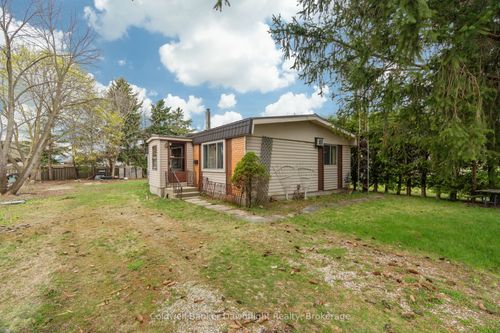 215 Prince Alfred St, Centralia, ON, N0M1K0 | Card Image