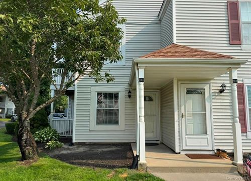 161 Fairview Cir, Middle Island, NY, 11953-2348 | Card Image