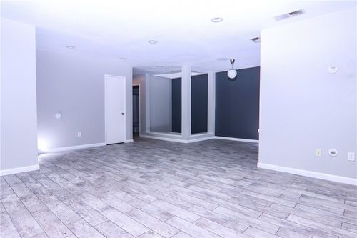 952 Cone Flower Ln, Ontario, CA, 91762 | Card Image