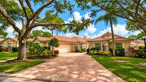 4096 Lyndhurst Ct, SARASOTA, FL, 34235-2413 | Card Image