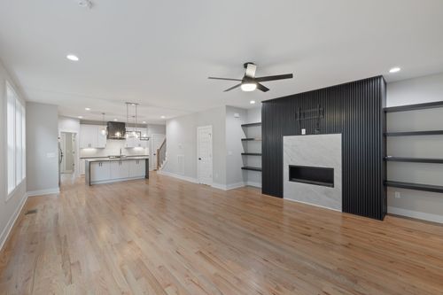 b-1810B Delta Ave, Nashville, TN, 37208-1546 | Card Image