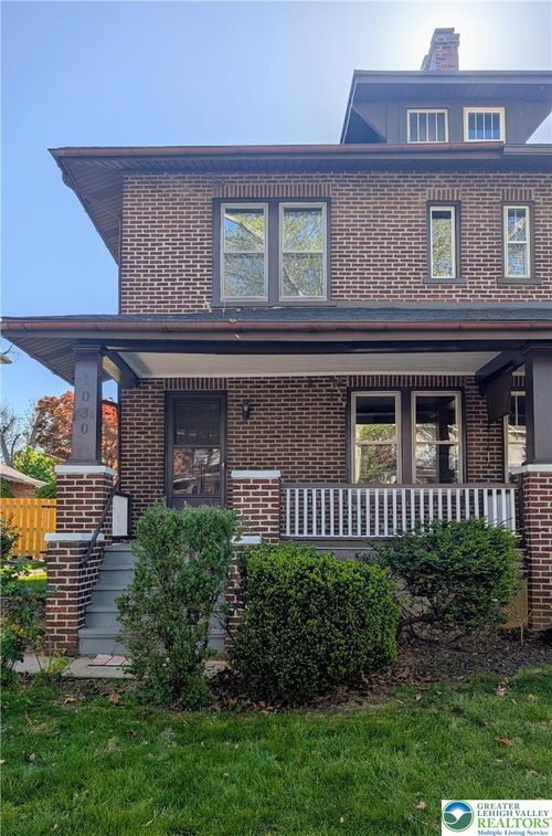 1030 N New St, BETHLEHEM, PA, 18018-2748 | Card Image