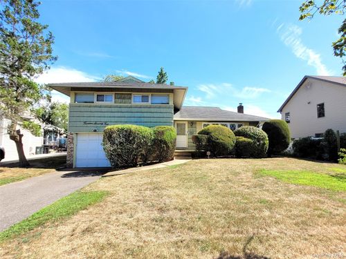 1474 Stephen Marc Ln, East Meadow, NY, 11554-2209 | Card Image