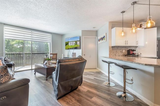 APT-304 - 5962 Morningstar Cir, Condo with 2 bedrooms, 2 bathrooms and null parking in Delray Beach FL | Image 6