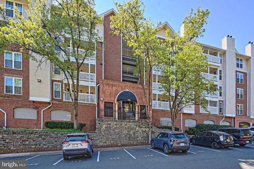 unit-302-1504 Lincoln Way, MCLEAN, VA, 22102-5856 | Card Image
