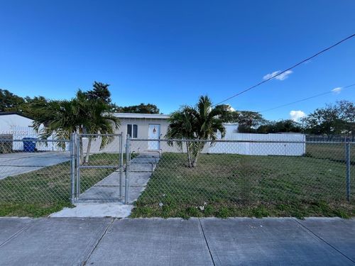 26721 Sw 138th Ct, Naranja, FL, 33032-7629 | Card Image