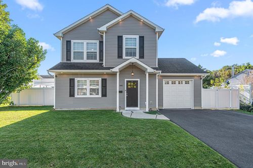 285 Magnolia Drive, LEVITTOWN, PA, 19054 | Card Image