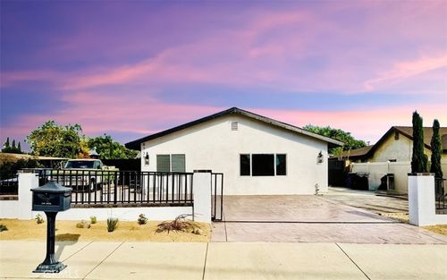 8735 Calaveras Ave, Rancho Cucamonga, CA, 91730 | Card Image