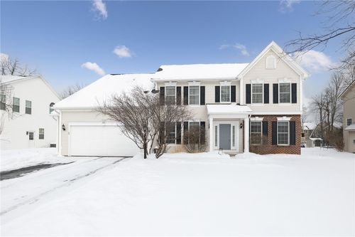 33 Woodgreen Drive, Pittsford, NY, 14534 | Card Image