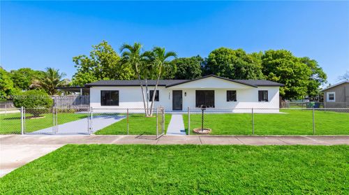 3355 Nw 180th St, Miami Gardens, FL, 33056 | Card Image