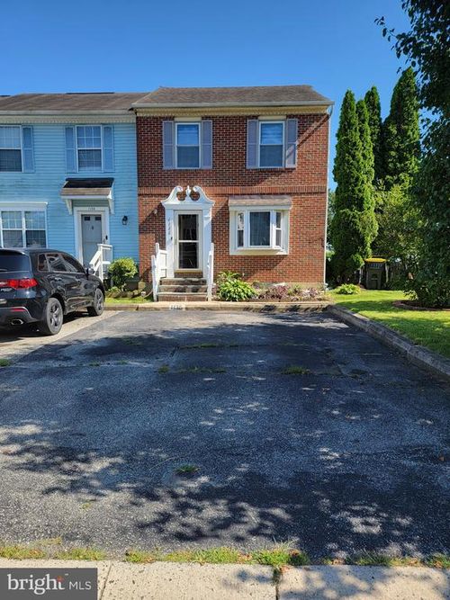 1136 Old Forge Rd, NEW CASTLE, DE, 19720-5430 | Card Image