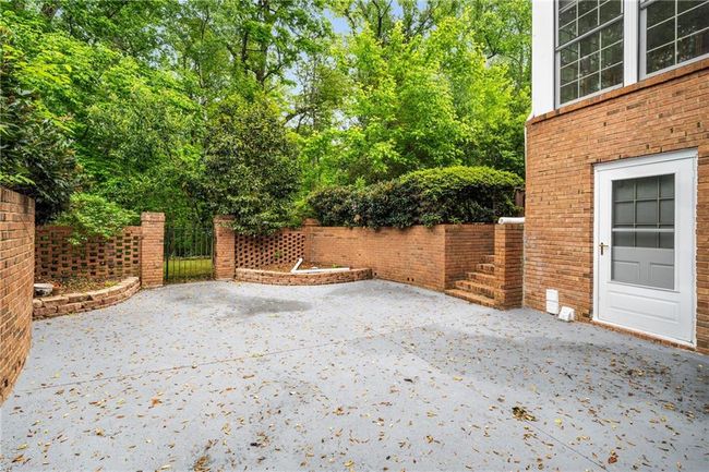 6040 Neely Farm Dr, House other with 5 bedrooms, 5 bathrooms and null parking in Peachtree Corners GA | Image 47