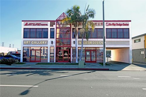 7920 Orangethorpe Ave, Buena Park, CA, 90621-3437 | Card Image