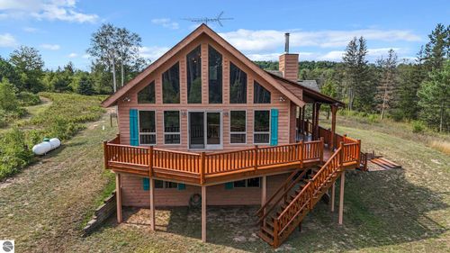 8783 W 10 Road, Mesick, MI, 49668 | Card Image