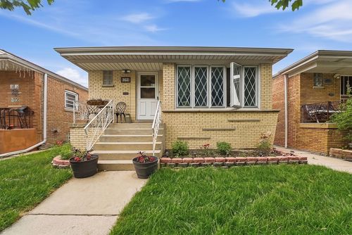 6348 Laporte Ave, Chicago, IL, 60638-5826 | Card Image