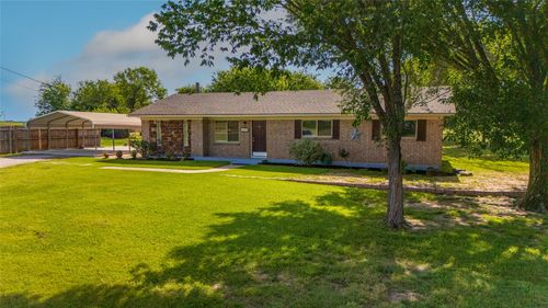 6388 Fm 2071, Gainesville, TX, 76240-1476 | Card Image