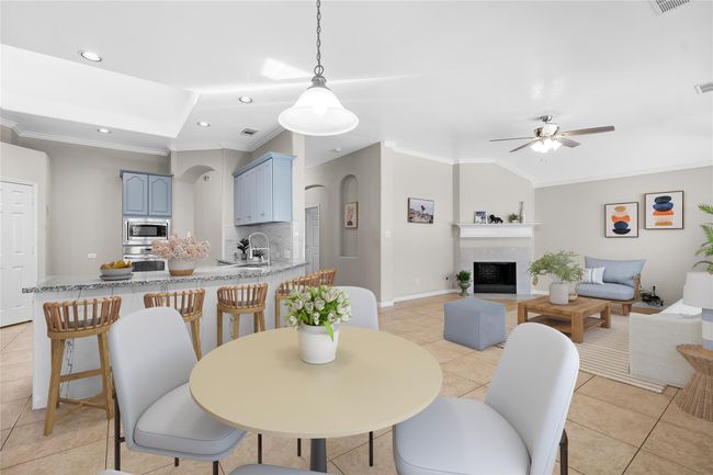 22022 Bridgestone Hawk Ct, House other with 3 bedrooms, 2 bathrooms and 2 parking in Spring TX | Image 11