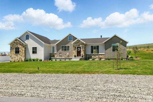13189 N Brookside Dr, Garland, UT, 84312-3504 | Card Image