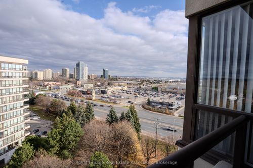 1112-12 Laurelcrest St, Brampton, ON, L6S5Y4 | Card Image