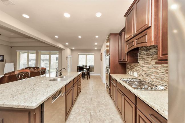 12502 Floral Park Ln, House other with 4 bedrooms, 4 bathrooms and 2 parking in Pearland TX | Image 10
