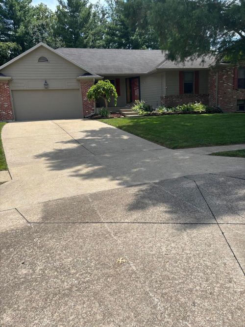 3701 Sardis Ct, COLUMBIA, MO, 65203-5373 | Card Image