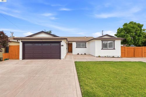 4201 Torres Ave, Fremont, CA, 94536-4738 | Card Image