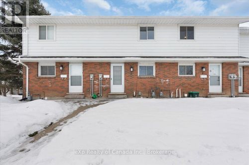 9-880 James St, Woodstock, ON, N4S8P8 | Card Image