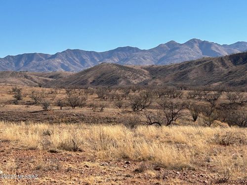 25-211 Circulo Montana, Patagonia, AZ, 85624 | Card Image