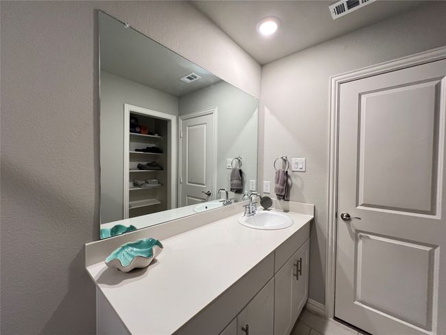 10532 Big Lagoon Dr, House other with 3 bedrooms, 3 bathrooms and null parking in Fort Worth TX | Image 23