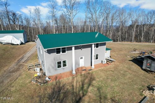 1965 Carterton Rd, Lebanon, VA, 24266-4293 | Card Image