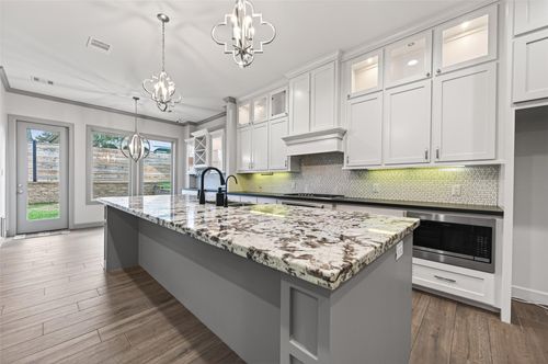 12379 Pebble View Dr, Conroe, TX, 77304-4228 | Card Image