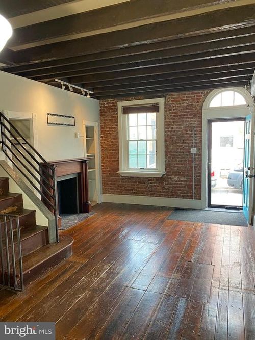 116 Titan St, PHILADELPHIA, PA, 19147-5416 | Card Image