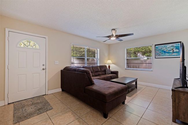 5733 66 Th Ln N, House other with 3 bedrooms, 1 bathrooms and null parking in St Petersburg FL | Image 4