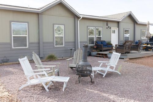 1322 N Apple Blossom Ln, Apple Valley, UT, 84737-4832 | Card Image