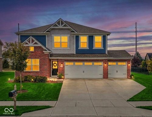 16411 Sedalia Dr, Fishers, IN, 46040-9807 | Card Image