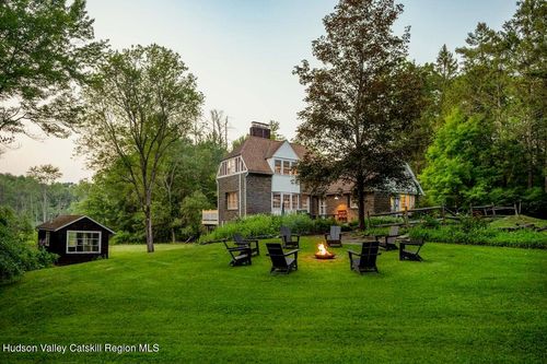 114 Dutchtown Rd, Saugerties, NY, 12477-6303 | Card Image