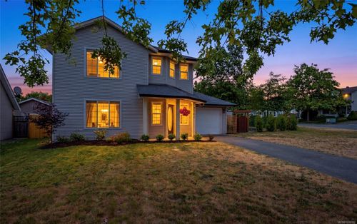 2962 Huckleberry Pl, Courtenay, BC, V9N9W7 | Card Image