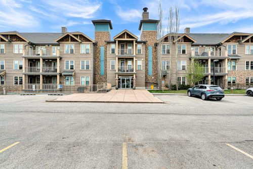 224-207 Sunset Dr, Cochrane, AB, T4C0H7 | Card Image