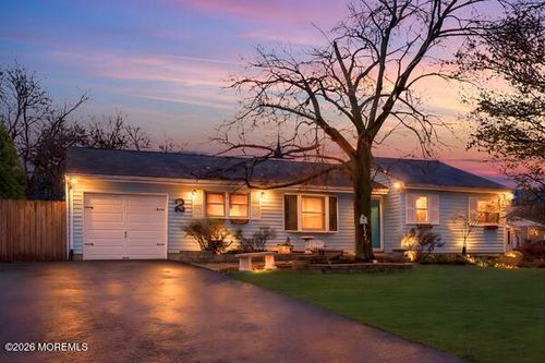 2 Blair Rd, Kendall Park, NJ, 08824-1301 | Card Image