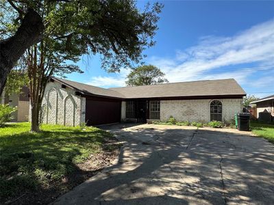 11302 Sagecanyon Drive, House other with 4 bedrooms, 2 bathrooms and null parking in Houston TX | Image 2