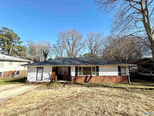 1909 Noccalula Rd, Gadsden, AL, 35904-3357 | Card Image