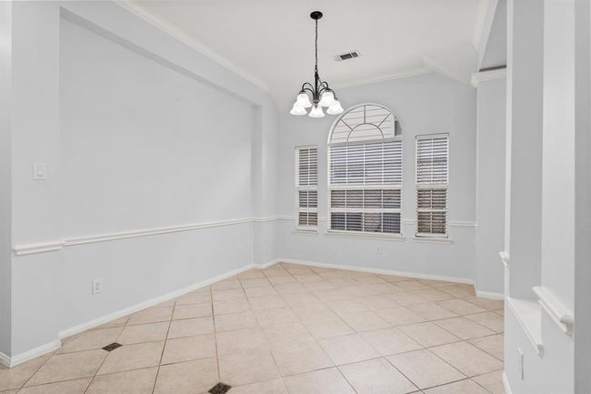 1030 Evandale Ln, House other with 4 bedrooms, 2 bathrooms and 2 parking in Sugar Land TX | Image 19