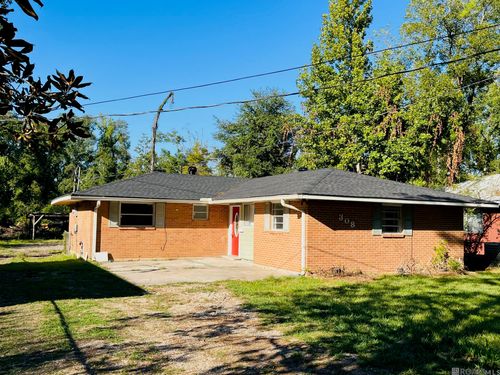 308 Alexander Dr, Hammond, LA, 70401-2232 | Card Image
