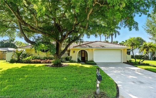 5651 Eichen Cir, FORT MYERS, FL, 33919-2519 | Card Image