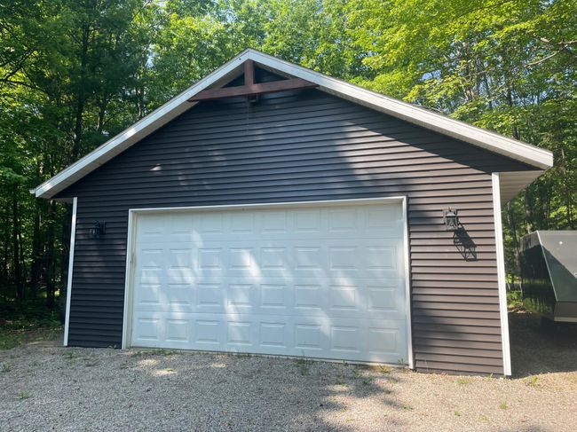 15002 Sunrise Cir, House other with 2 bedrooms, 2 bathrooms and null parking in Mountain WI | Image 5