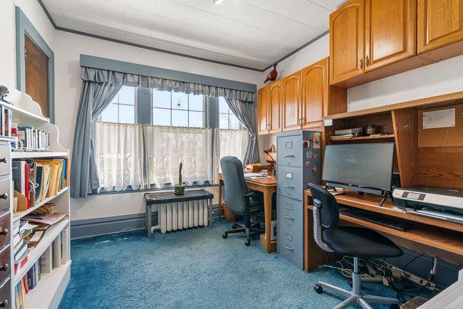 204 Monroe St, House other with 5 bedrooms, 4 bathrooms and null parking in Kalamazoo MI | Image 35