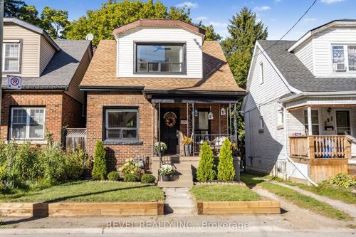 289 Cumberland Ave, Hamilton, ON, L8M2A3 | Card Image