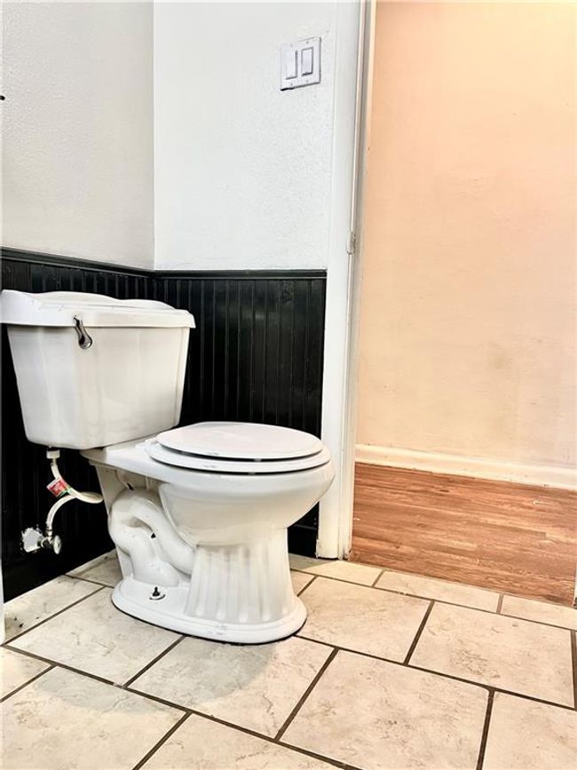 1916 N 8 Th St, House other with 3 bedrooms, 1 bathrooms and null parking in Independence KS | Image 22