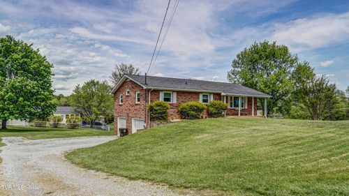 683 Ridge Dr, Piney Flats, TN, 37686-3031 | Card Image